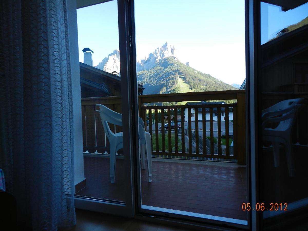 Apartamento Casa Brugnara Pozza di Fassa Exterior foto